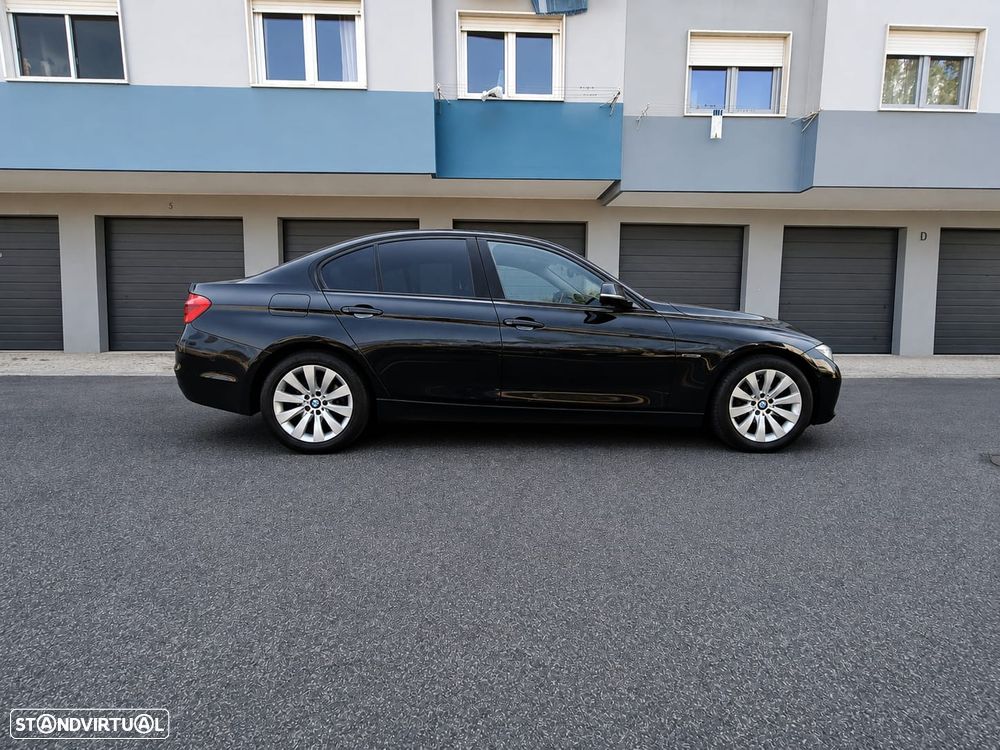 BMW 320 d Advantage Auto - 5