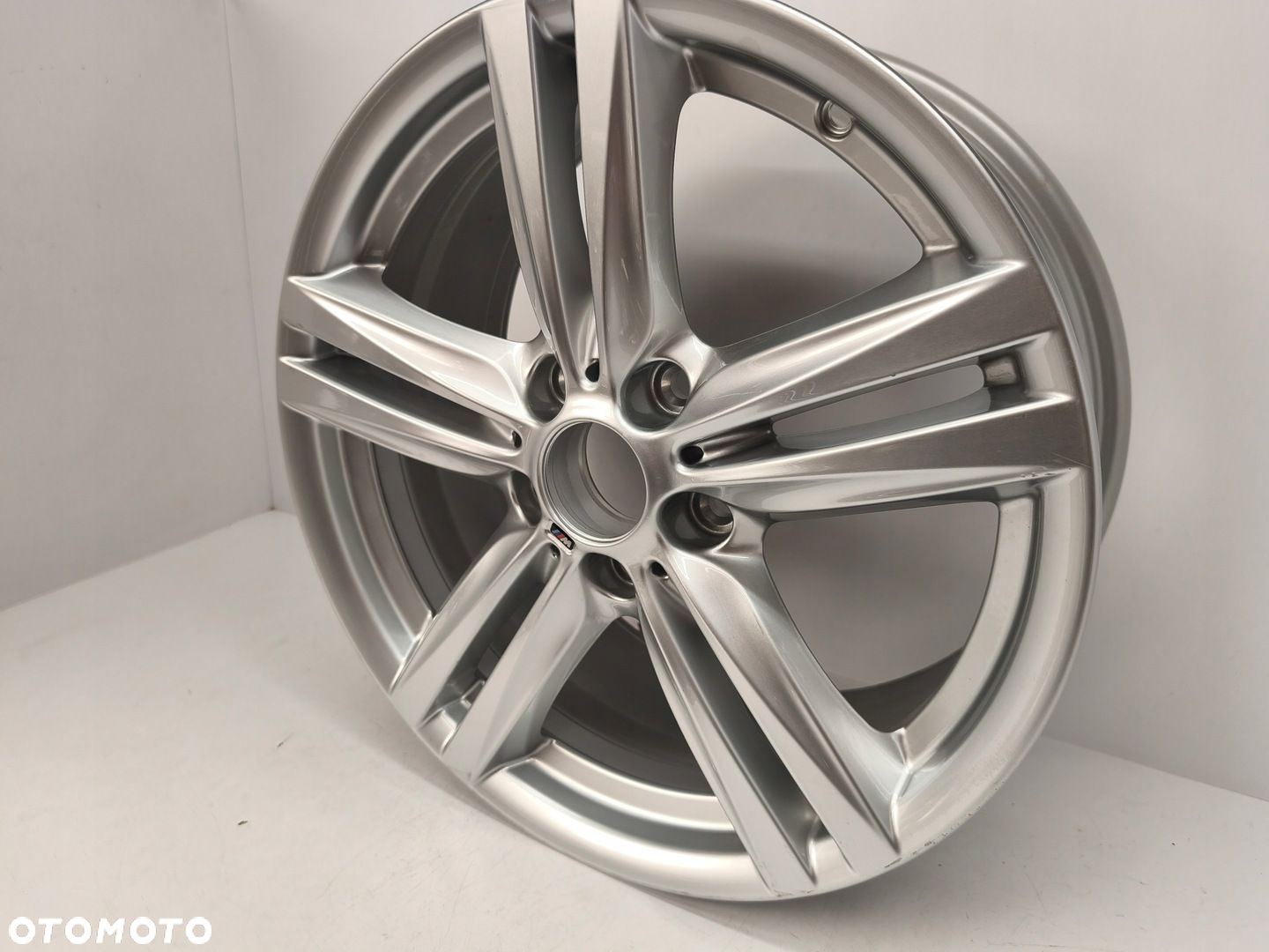 Felga aluminiowa BMW OE STYLING 386M 7.5" x 18" 5x120 ET 45 - 5
