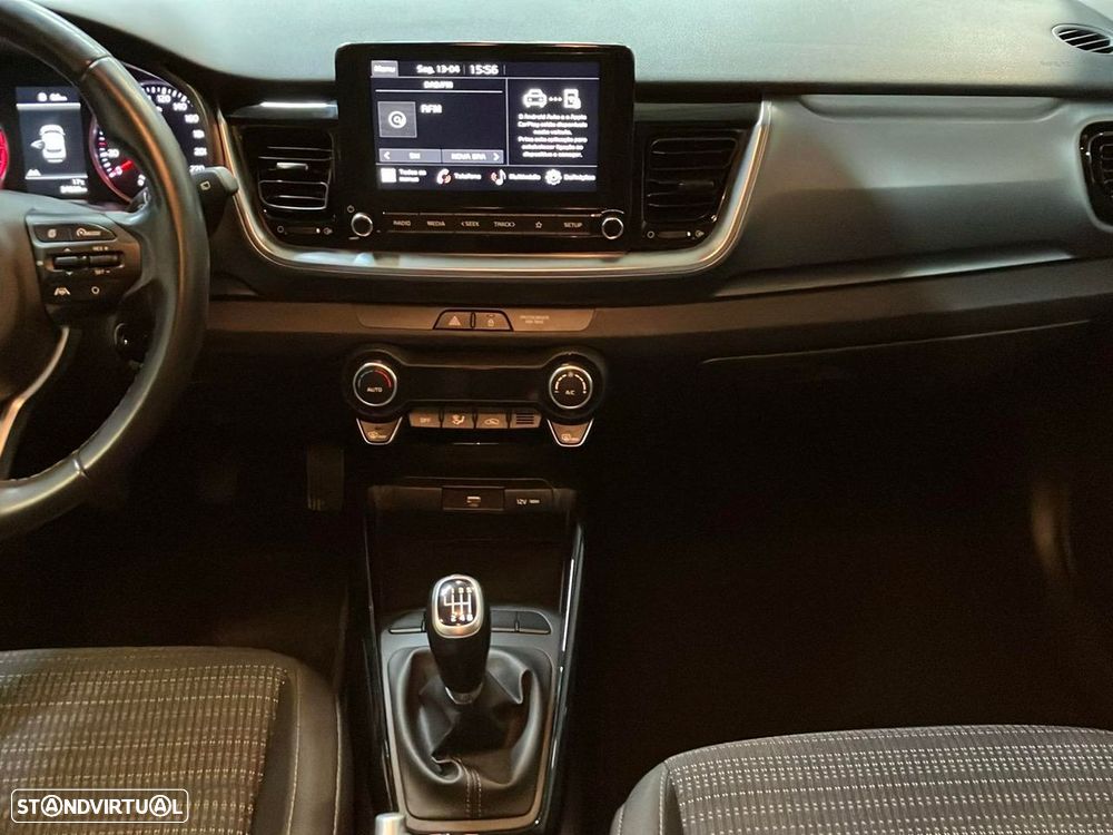 Kia Stonic - 10