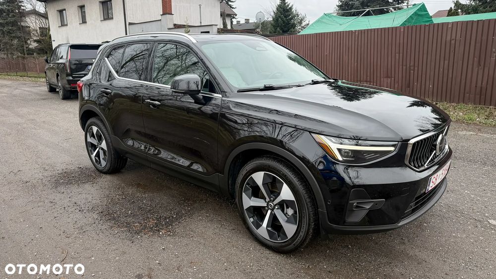 Volvo XC 40 B5 B AWD Momentum Pro - 3