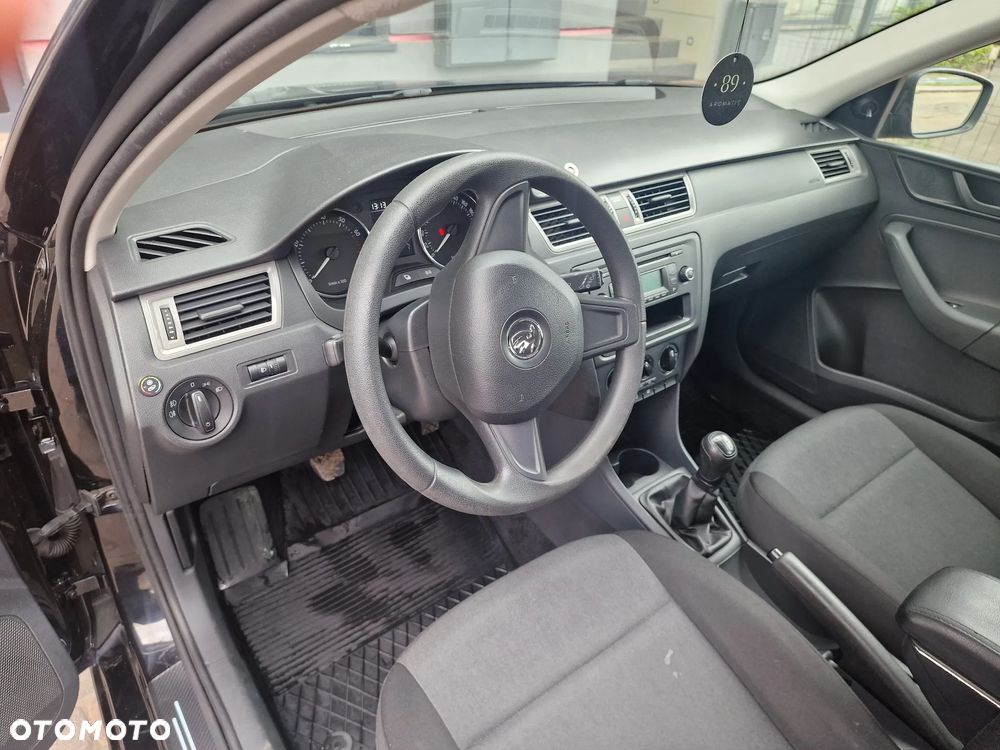 Skoda RAPID 1.2 Ambition Max - 5