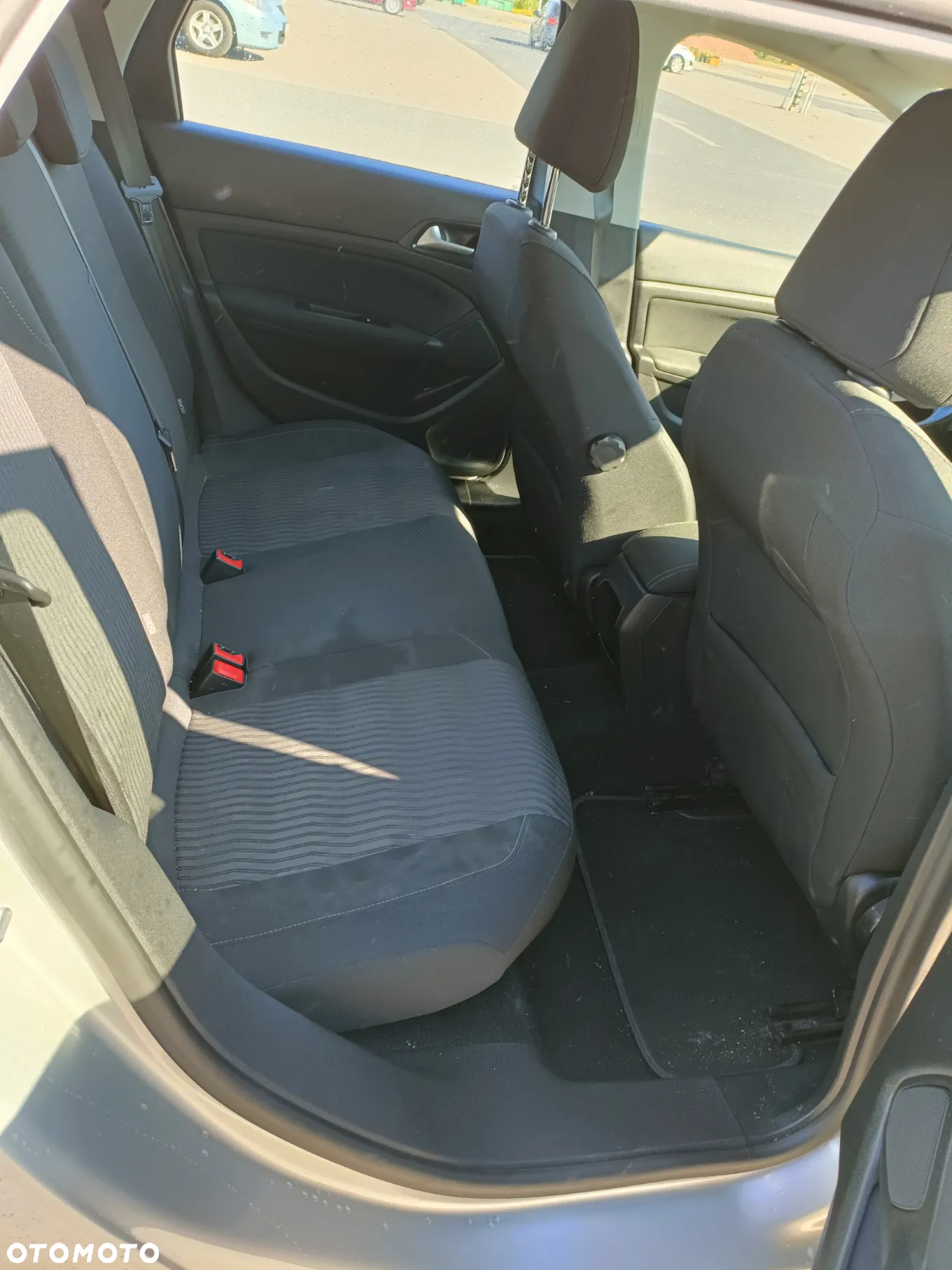 Peugeot 308 - 8