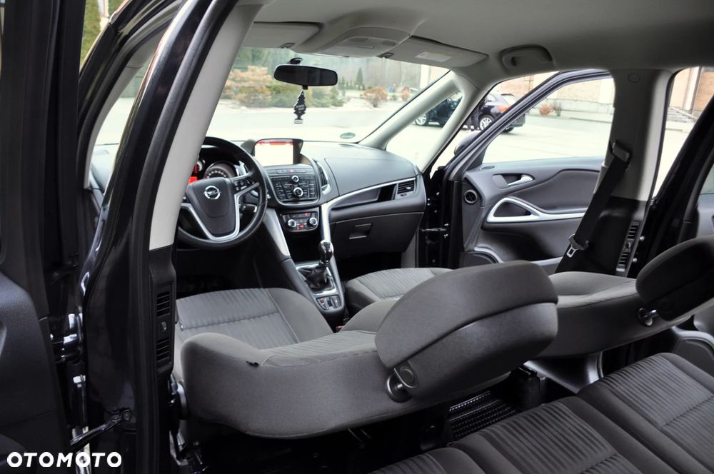 Opel Zafira Tourer 1.4 Turbo Edition - 28
