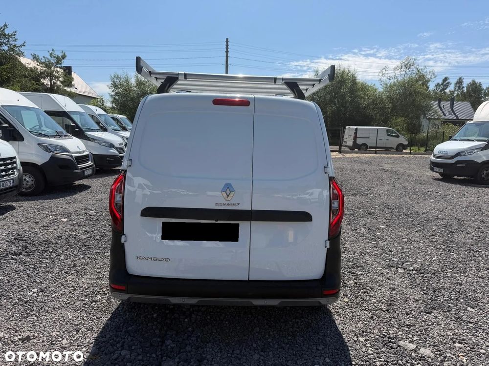 Renault Kangoo /NAJBOGATSZA WERSJA / LED/ NAVI / TABLET / KAMERA / KEY LESS / FV23% - 8