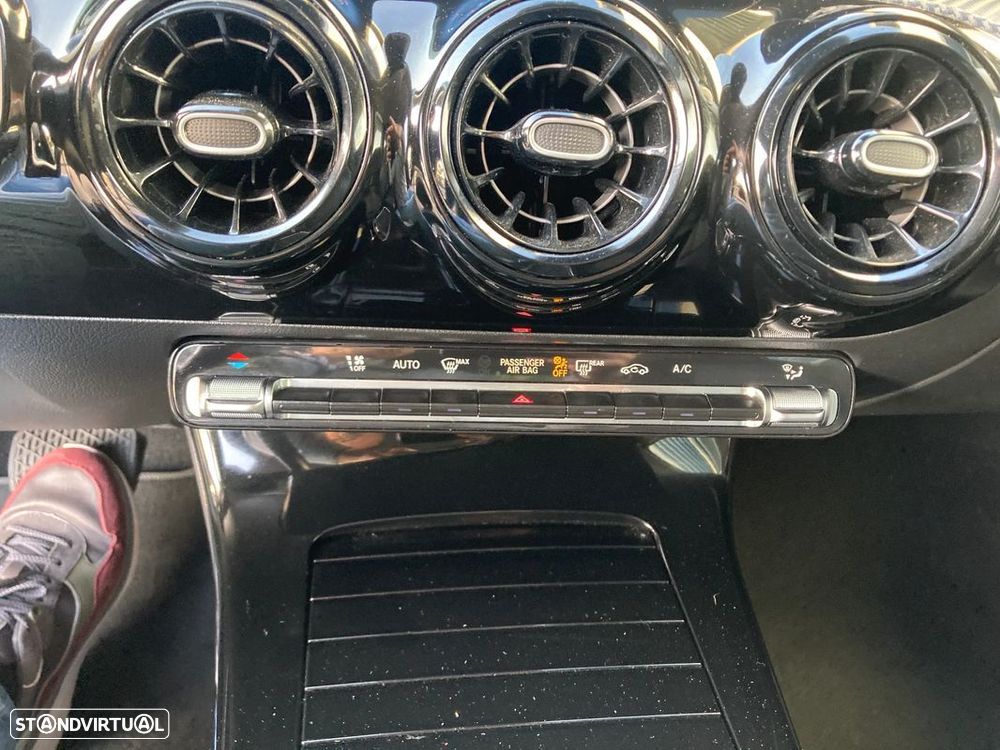 Mercedes-Benz A 200 Style Plus Aut. - 26