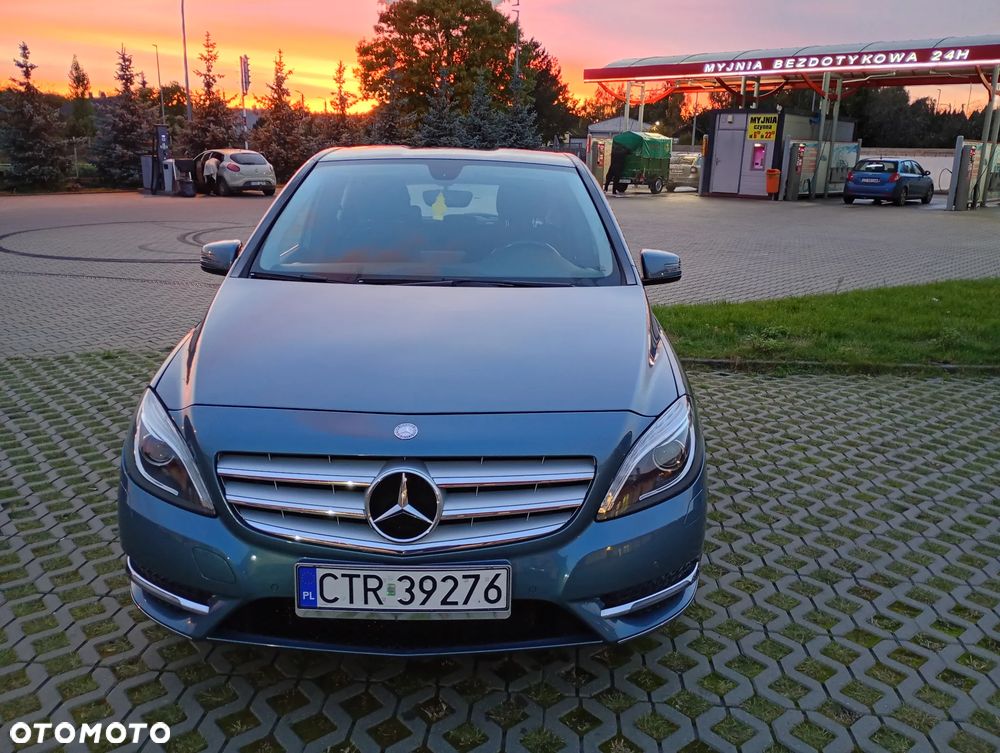 Mercedes-Benz Klasa B 180 - 2