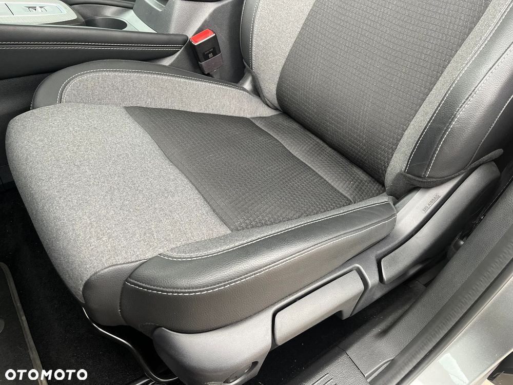 Nissan Qashqai 1.3 DIG-T MHEV N-Connecta Xtronic - 12