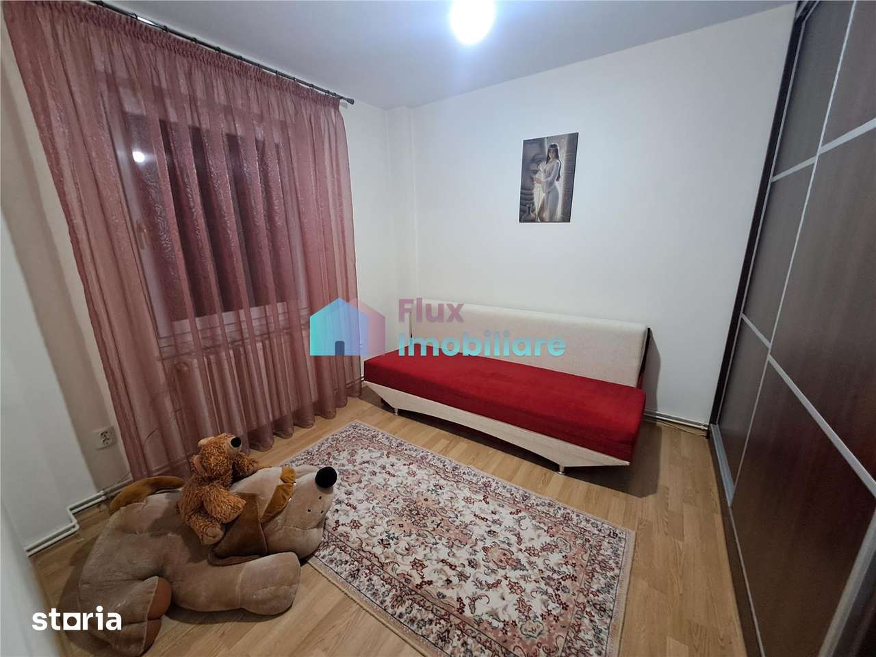 Apartament cu 4 camere G.Enescu etaj 3 - Imagine principală: 3/18