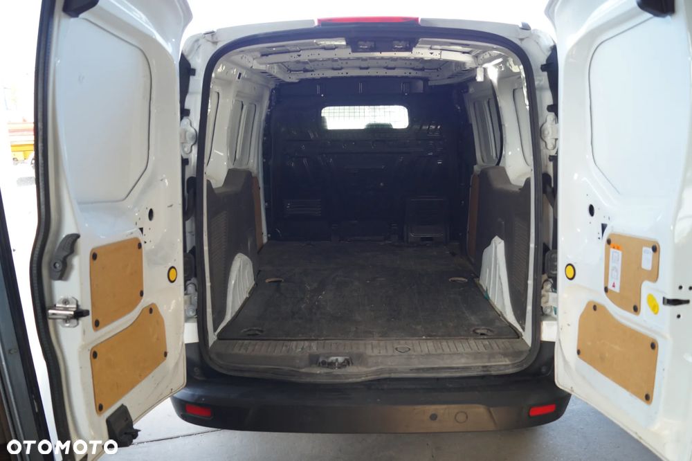 Ford Transit Connect - 26