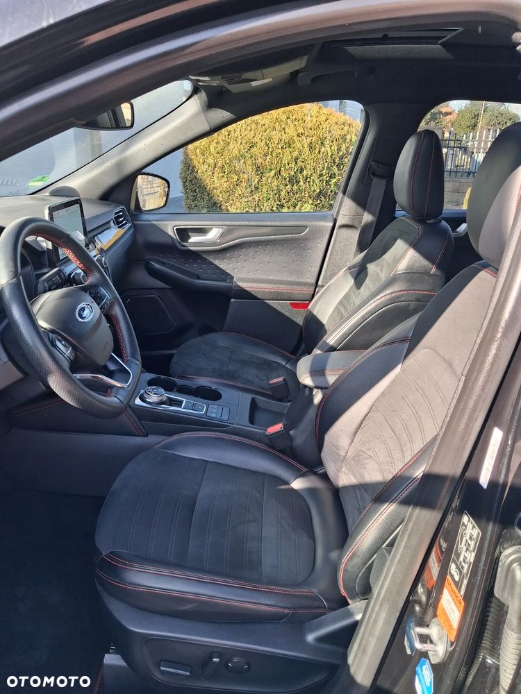 Ford Kuga 2.0 EcoBlue 4x4 ST-LINE - 11