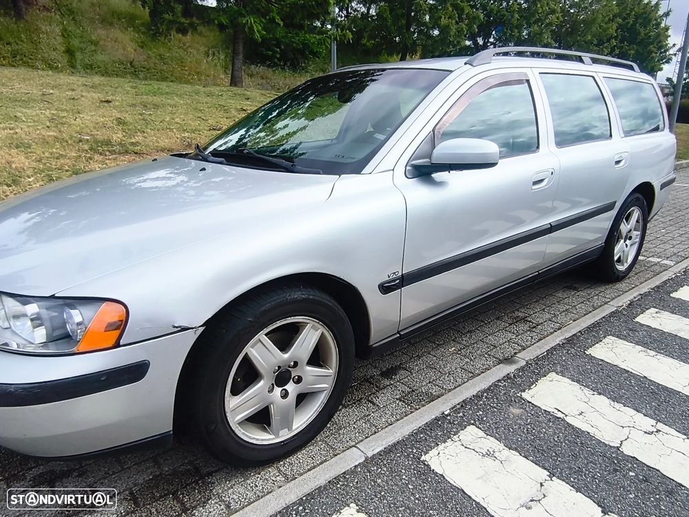 Volvo V70 2.4 D5 - 10