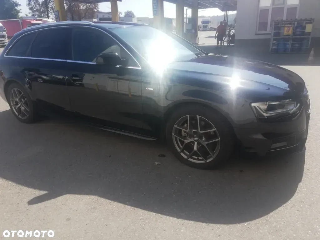 Audi A4 Avant 1.8 TFSI multitronic S line Sportpaket - 11