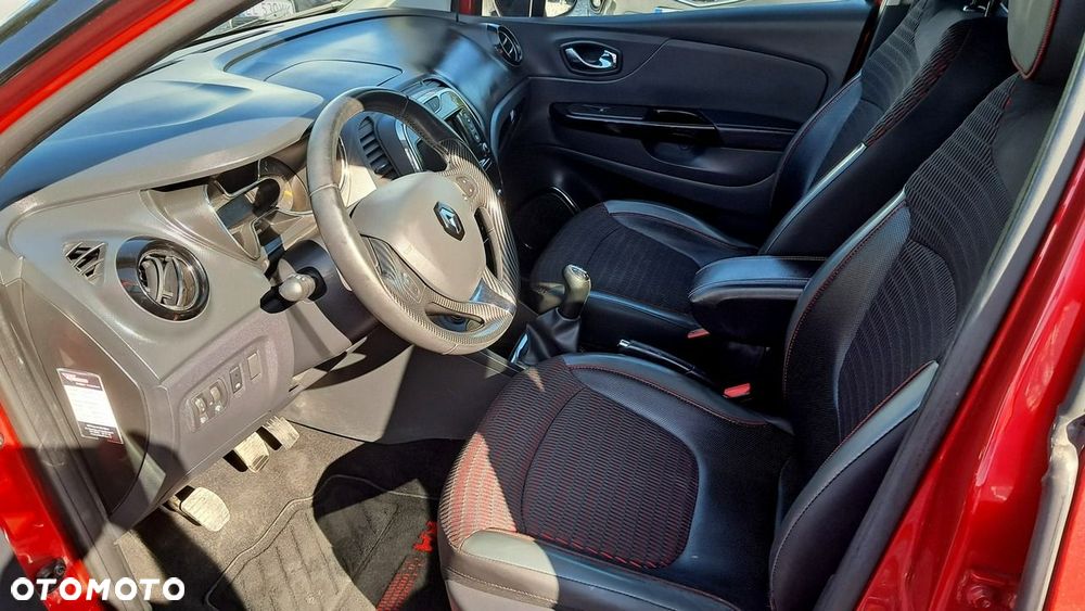 Renault Captur 0.9 Energy TCe Helly Hansen - 15