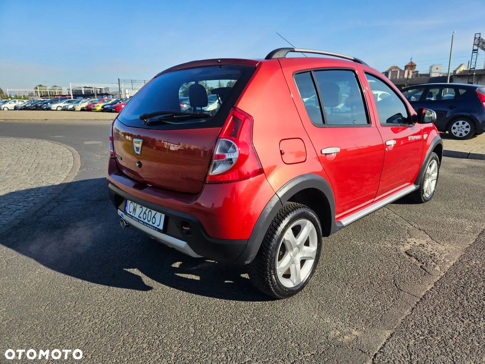Dacia Sandero 1.6 MPI Stepway - 6