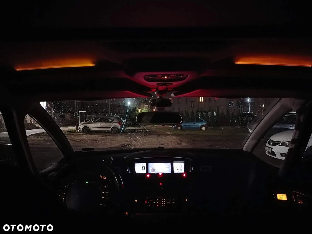 Citroën C4 Picasso 2.0 HDi FAP Exclusive - 15