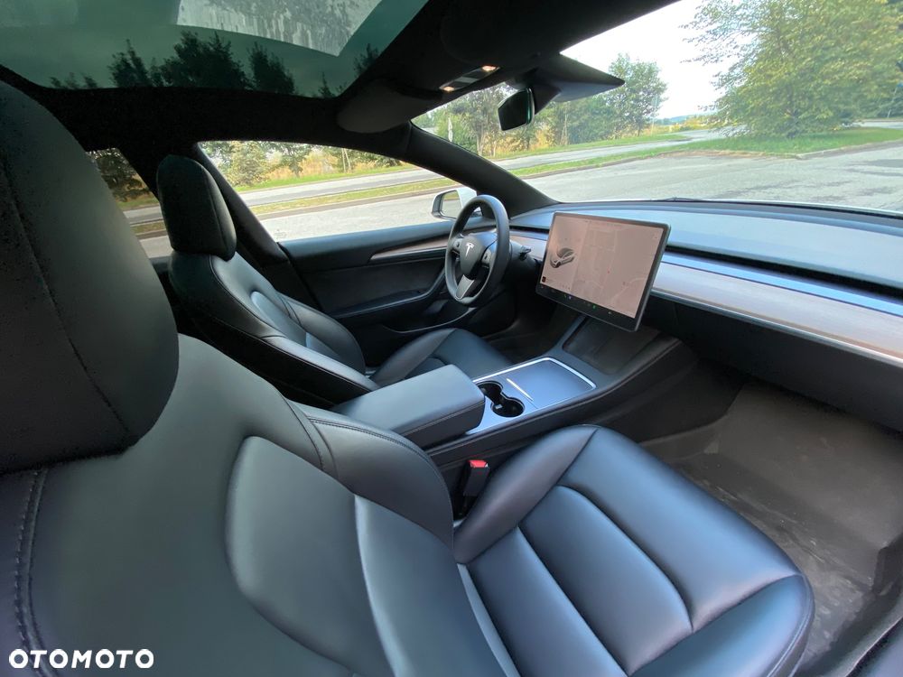 Tesla Model 3 Langstreckenbatterie Allradantrieb Dual Motor Performance - 13