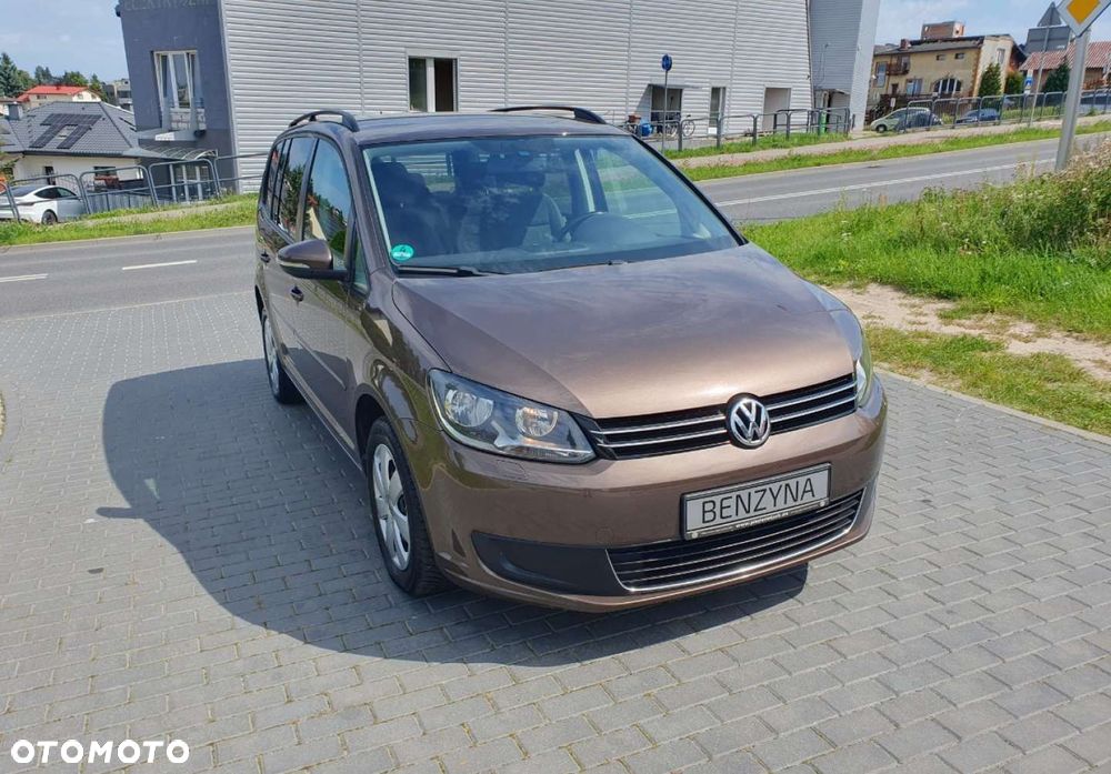 Volkswagen Touran - 3