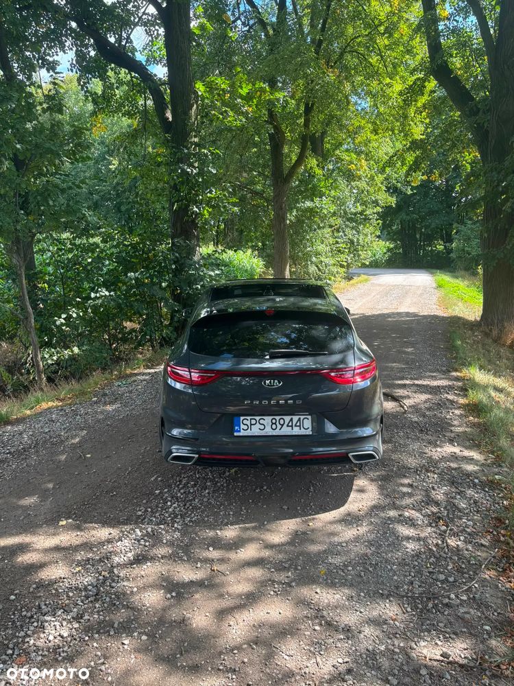 Kia ProCeed - 5
