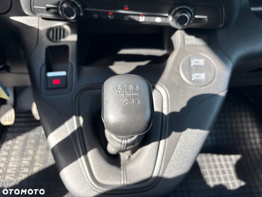 Peugeot Partner - 19