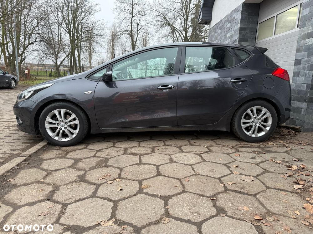 Kia Ceed 1.6 GDI S - 5