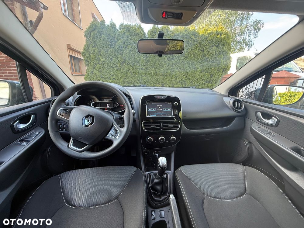 Renault Clio 1.2 16V 75 Business - 22