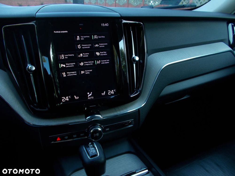 Volvo XC 60 D5 AWD Inscription - 10