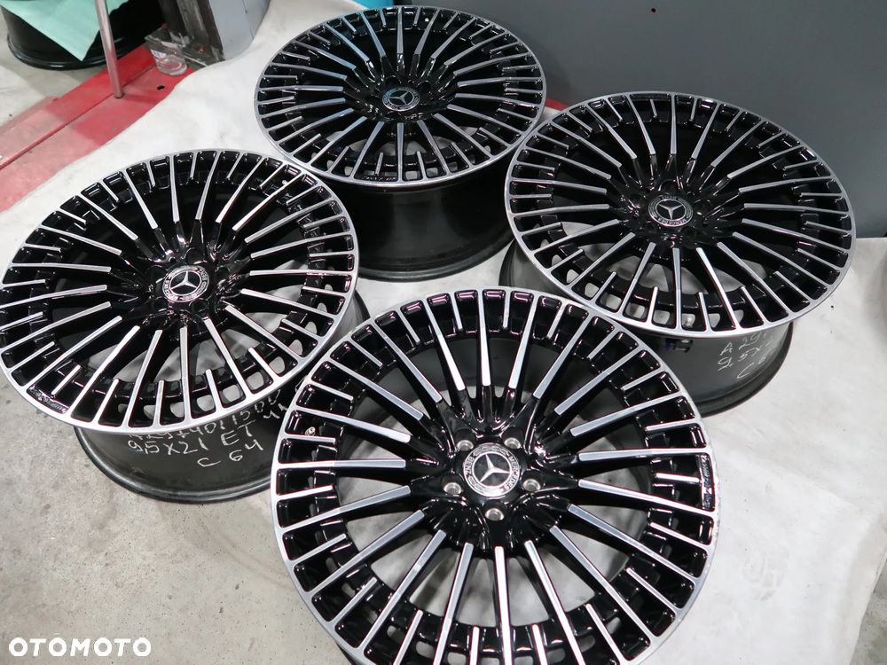 Felgi EQE AMG MERCEDES A2974011500 9,5X21ET41,5 - 13