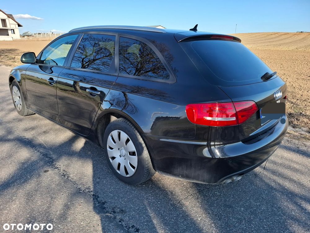 Audi A4 Avant 2.0 TDI DPF Ambition - 3