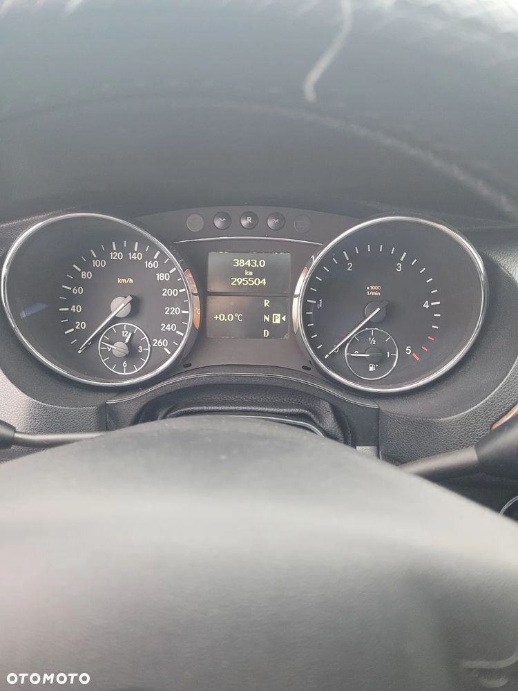 Mercedes-Benz Klasa R 320 CDI 4Matic 7G-TRONIC - 10