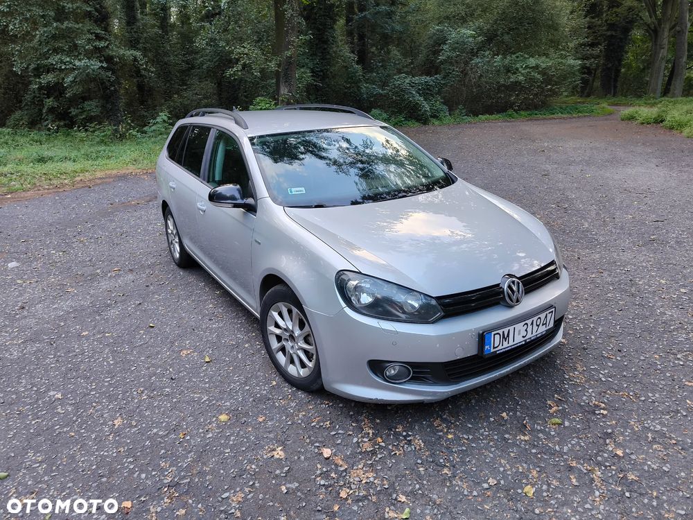 Volkswagen Golf 1.6 TDI DPF MATCH - 1