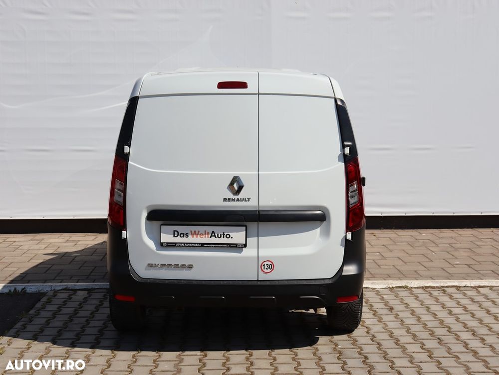 Renault Express - 8