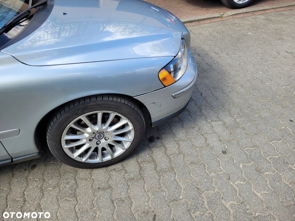 Volvo S60 2.4D Momentum - 5