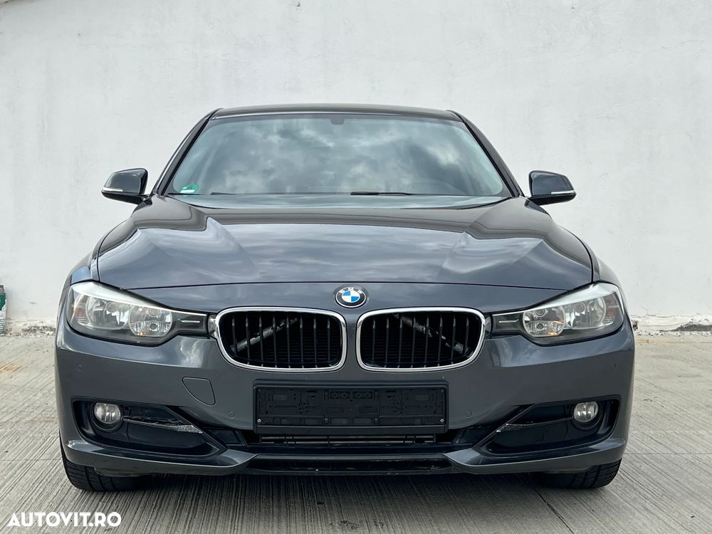 BMW Seria 3 320d - 3