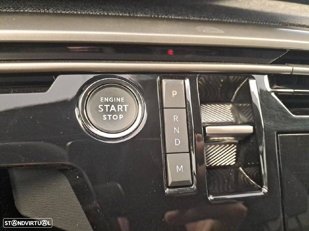 Peugeot 5008 1.2 Hybrid Allure e-DCS6 - 18