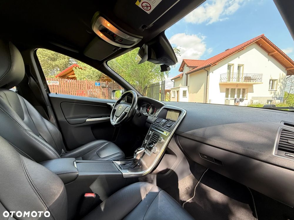 Volvo XC 60 D4 Geartronic Summum - 29