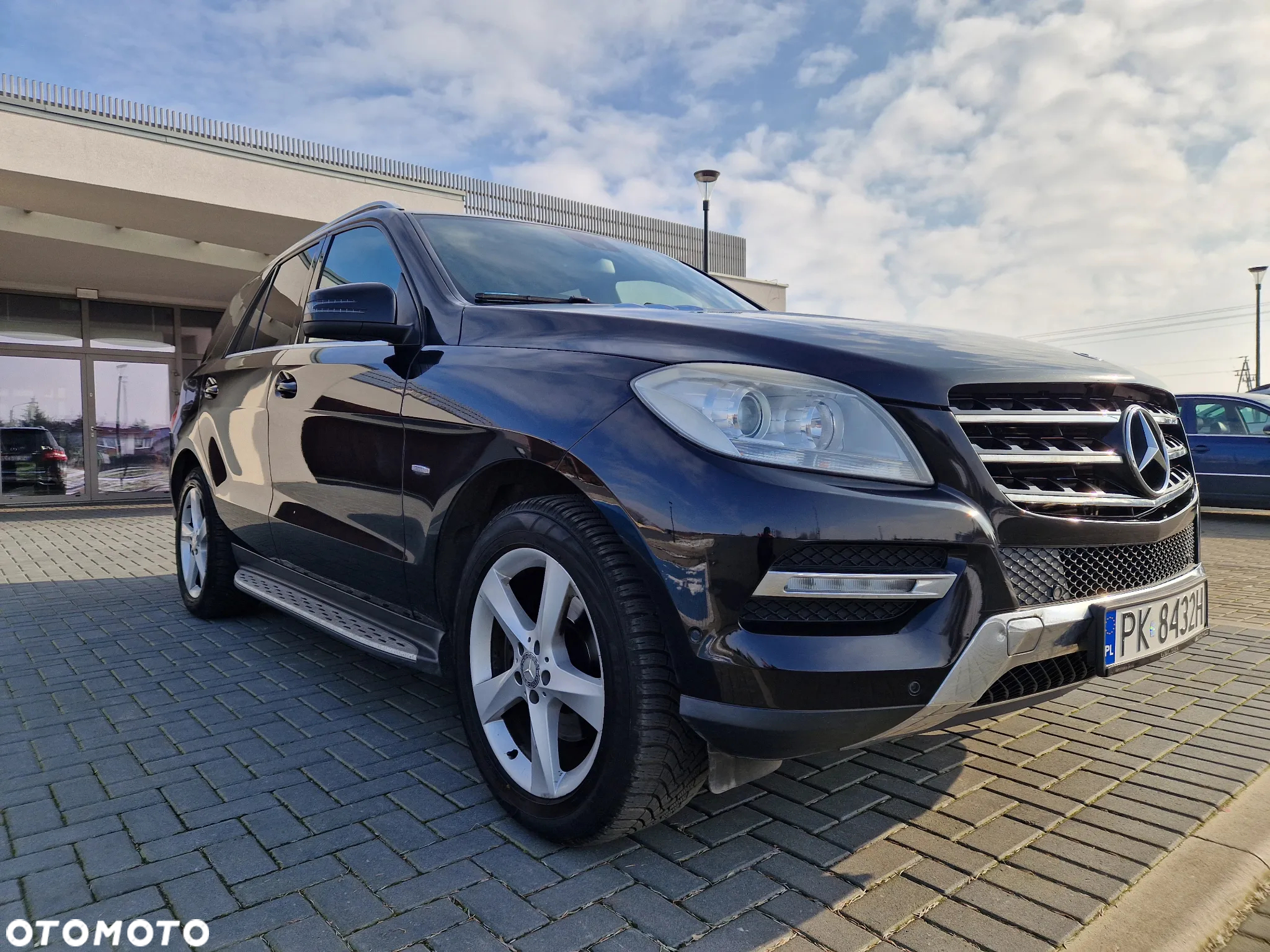 Mercedes-Benz ML 350 BlueTec 4-Matic - 3