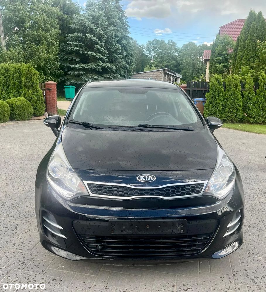 Kia Rio 1.4 Dream Team Edition - 8