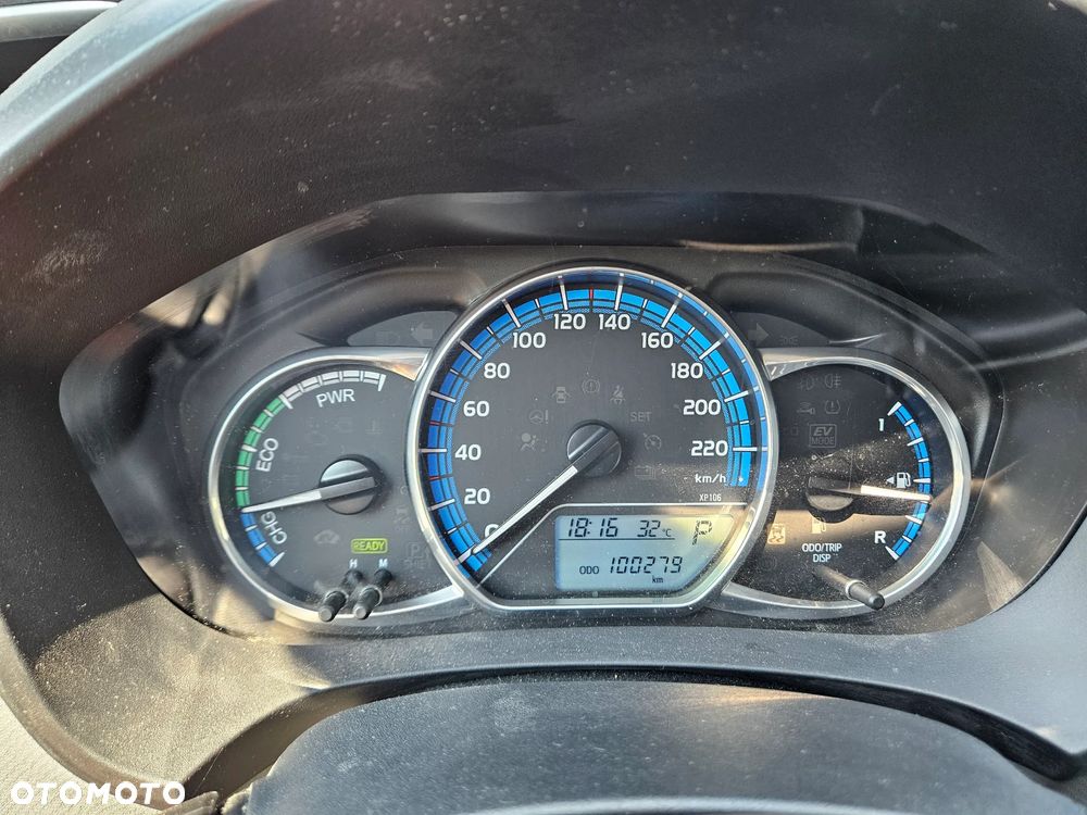 Toyota Yaris 1.5 VVT-i Comfort - 13