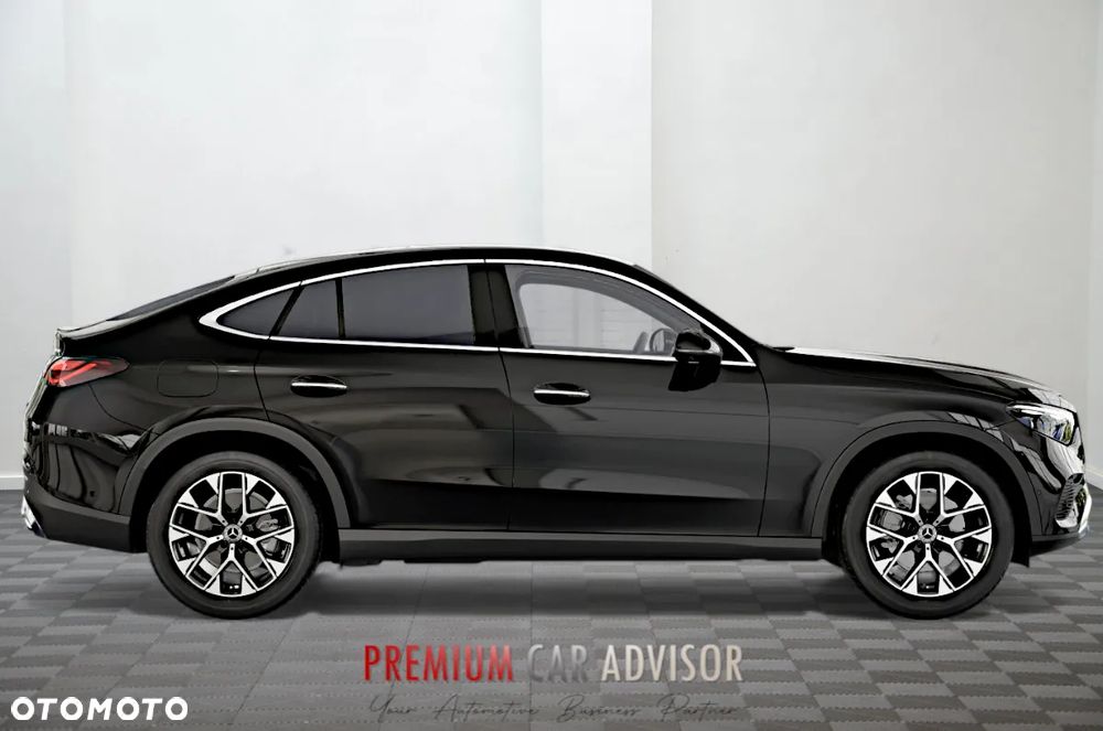 Mercedes-Benz GLC 200 4Matic 9G-TRONIC AMG Line - 3