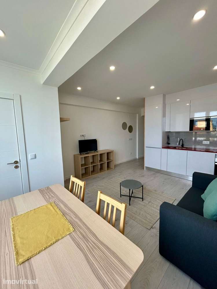 Apartamento T1 remodelado, Pampilheira, Cascais - Grande imagem: 3/32