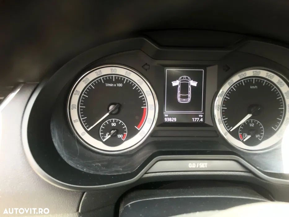 Skoda Octavia - 7