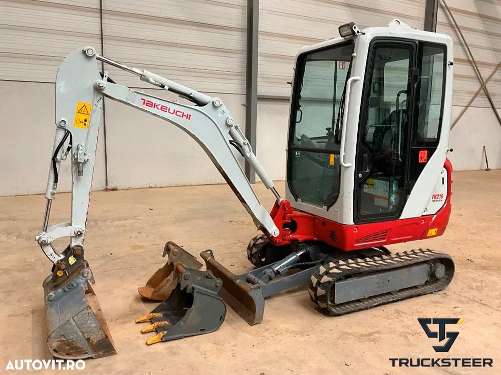 Takeuchi TB 216 | Webasto | Lama Nivelatoare - 1