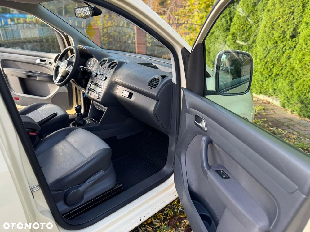 Volkswagen Caddy - 15