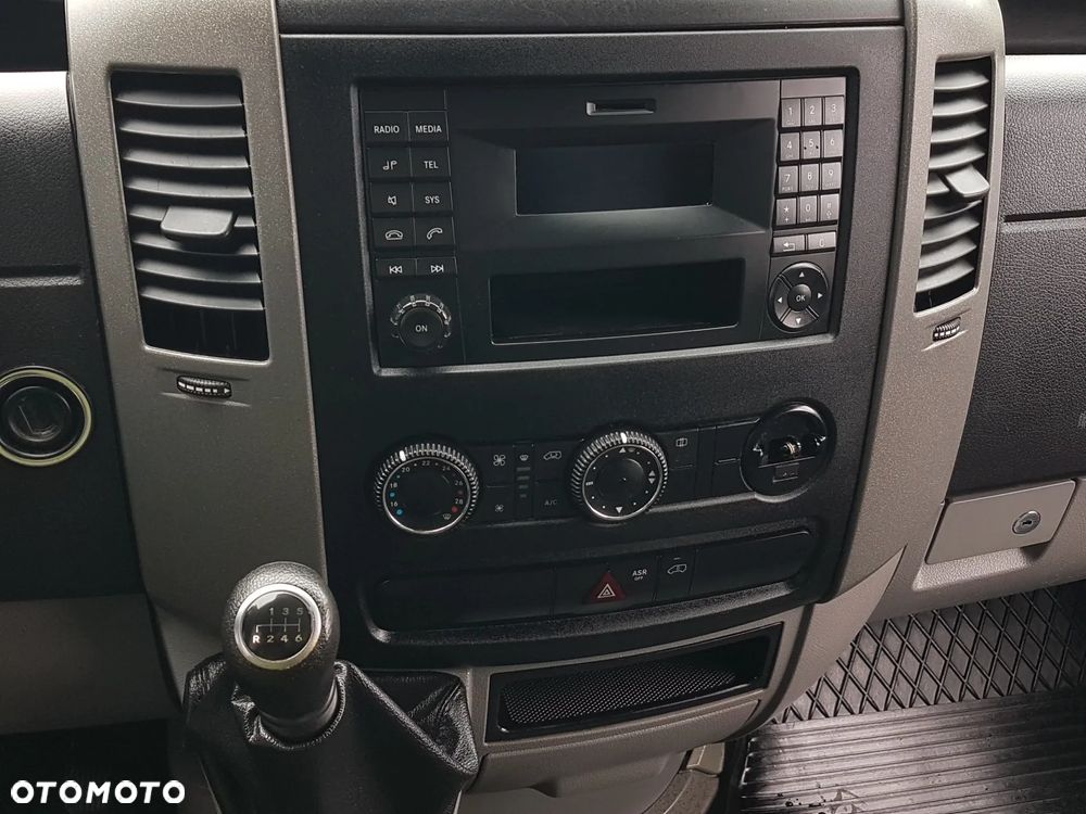 Mercedes-Benz Sprinter KONTENER 8EP 4,21x2,15x2,30 KLIMA 314 CDI MANUAL - 8