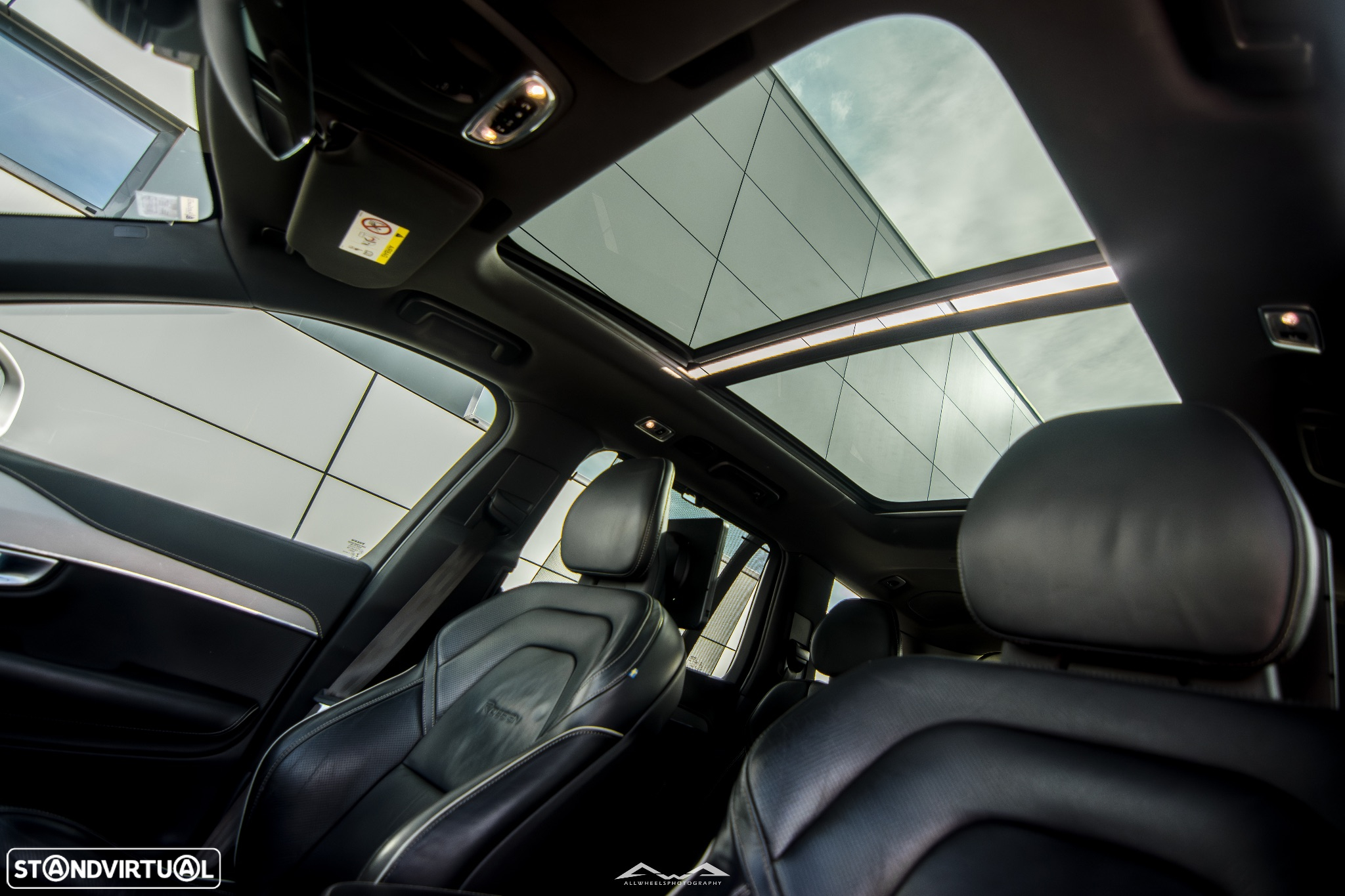 Volvo XC 90 2.0 D4 R-Design - 30