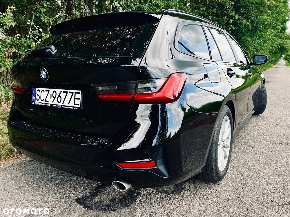 BMW Seria 3 318d Edition Luxury Line Purity - 4
