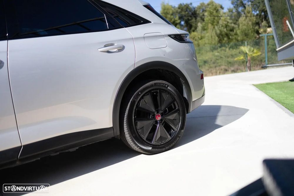 DS DS7 Crossback E-Tense Performance Line EAT8 - 16