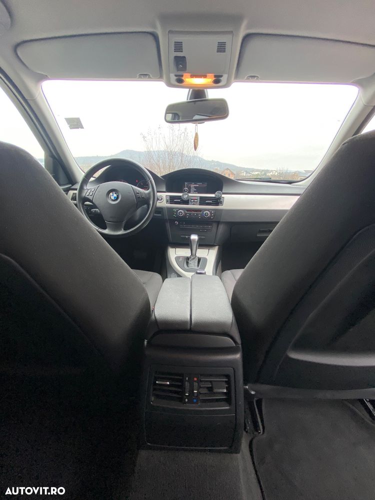 BMW Seria 3 318d Aut. - 5