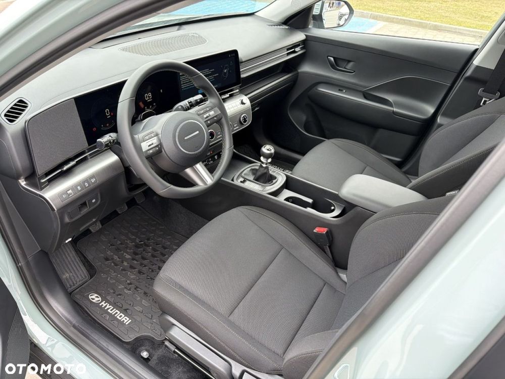 Hyundai Kona - 12