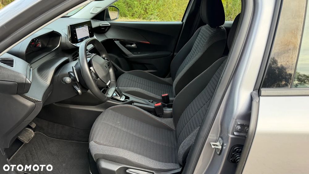 Peugeot 2008 1.2 PureTech Active Pack S&S EAT8 - 23